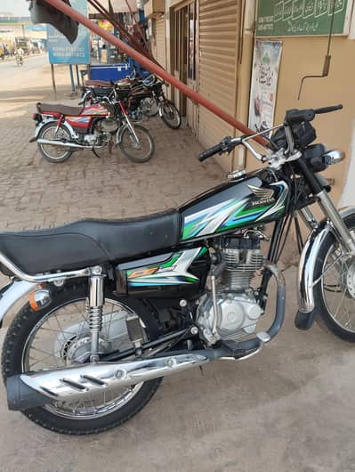 Honda CG 125 all genuine (black)