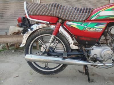 Honda CD 70 first hand use