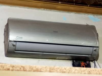 03224147343,,,,Haier 1 Ton Dc Inverter ,