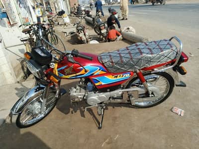 Honda cd 70 2026 model open later 4400 km use all ok new