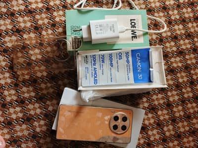 Tecno camon 30 full packing