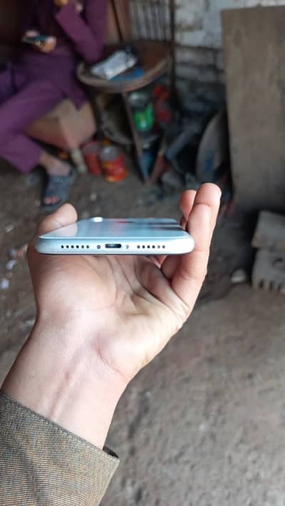 iPhone XR PTA official proved 64GB Face ID ok