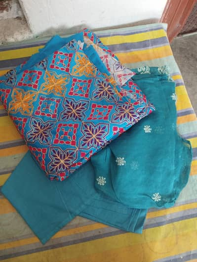 embroidery suit for women in sale prices limited stock