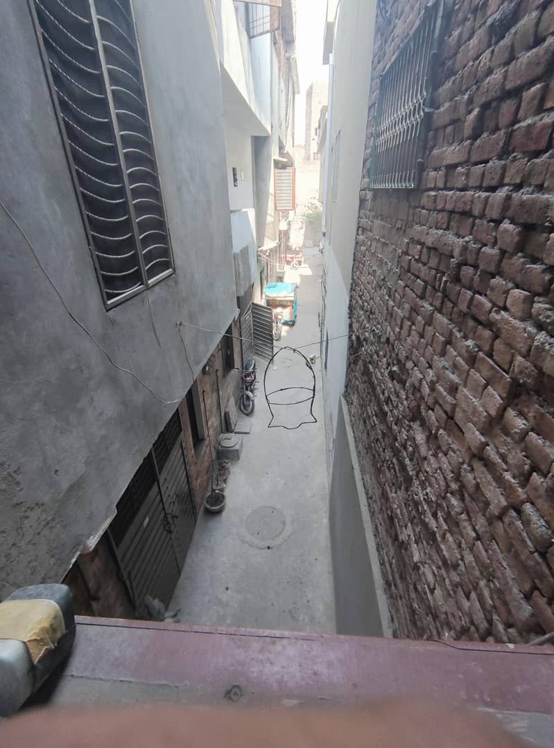 مرضی پورہ نزد چرچ 11