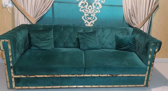 7 seater 10/10 condition  sofas for sale