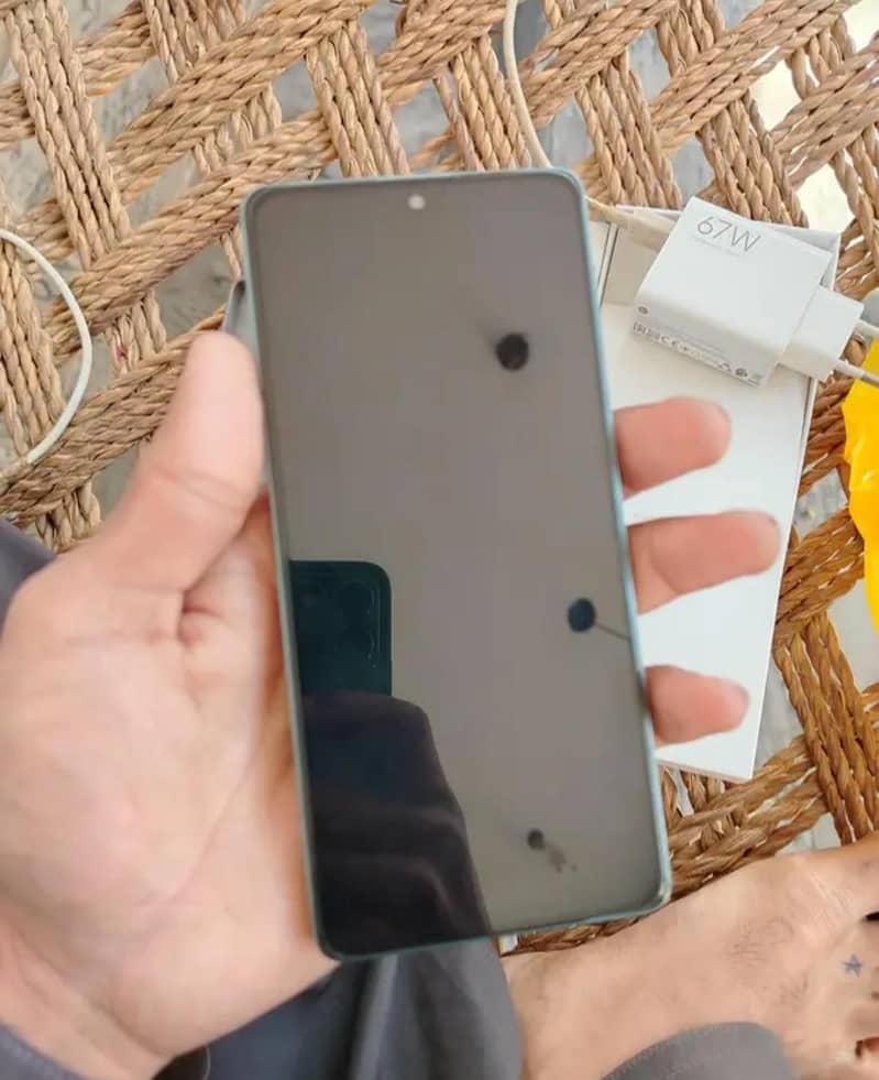 Readmi Note 13 Pro 11