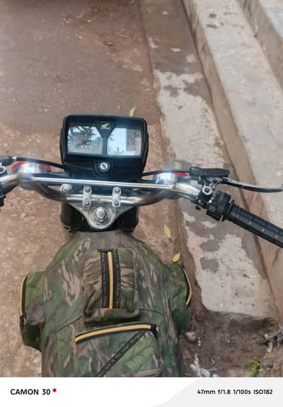 honda 125  model 2016 sild engne complite file and bok