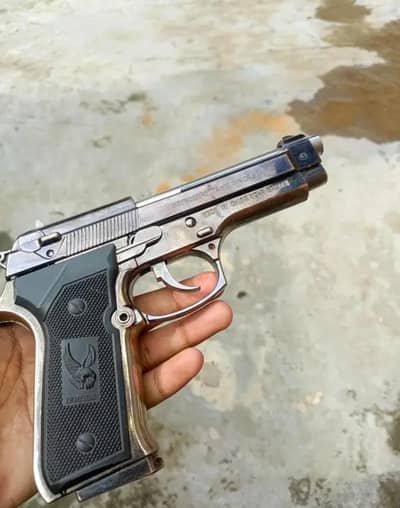 Metal Toy Gun – Real Look | Heavy Metal Showpiece | Collector Item