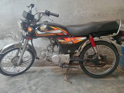 2022 madel ha jis NY Lena ho  wo rabta kry  03076342365