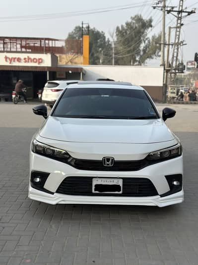 Honda civic 2022 black room