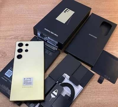 Samsung galaxy S24 Ultra 12/512 complete Box urgent sale contact OLX