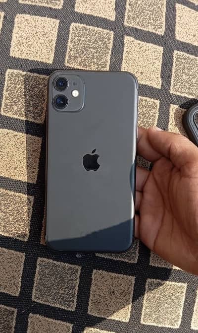 Mint Condition Iphone 11, PTA