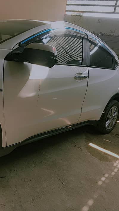 thar new hybrid 100% ok engine 100%,ok ac good h un is