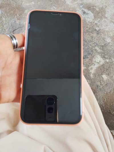 I phone Xr convert 17 pro