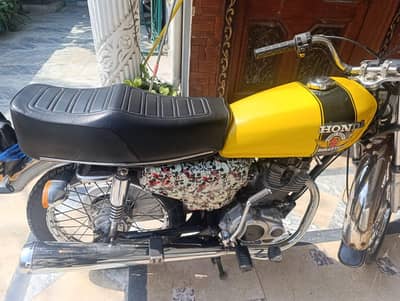 Honda CG125 2015 model