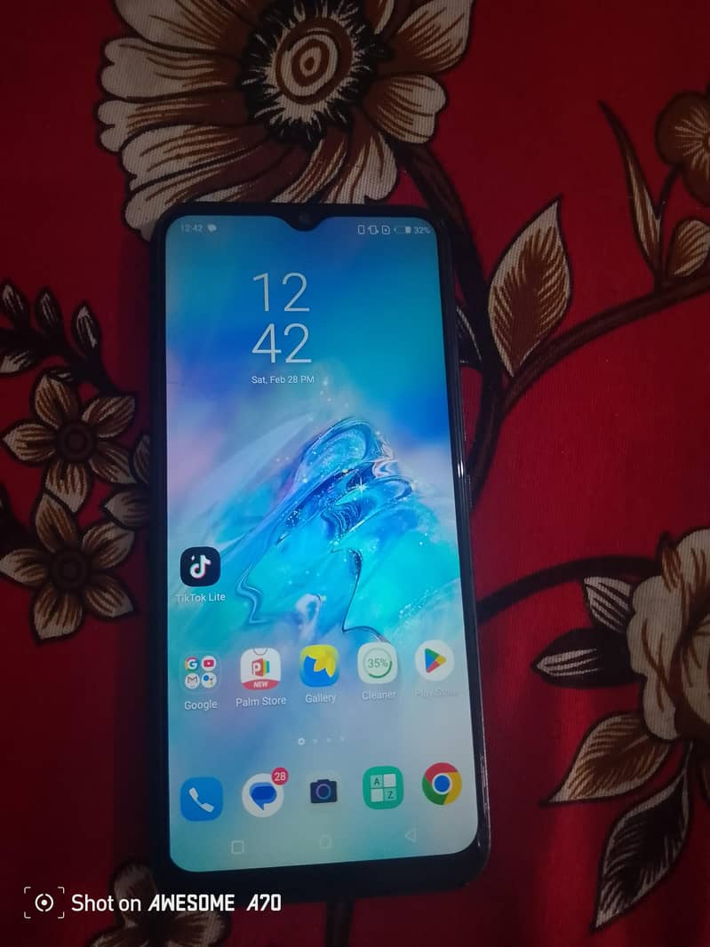 Infinix Hot 8 lite 0