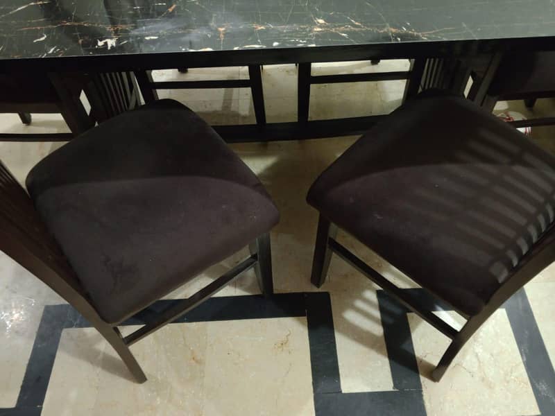 Dining table 5