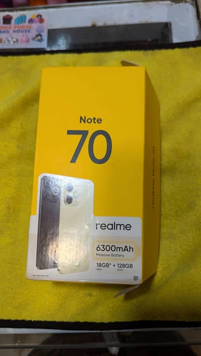 Realme note 70