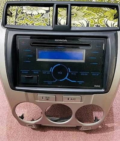 Original Honda City (2009-2021) Clarion Infotainment Panel - Like New