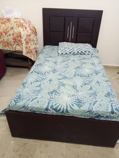 Single bad with Mattress