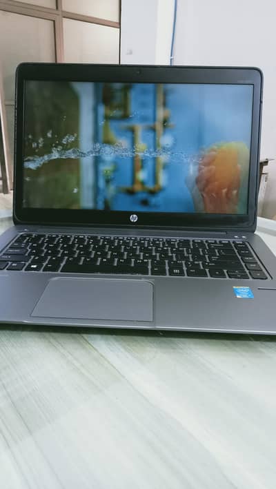 Hp folio Elite book 1040 laptop