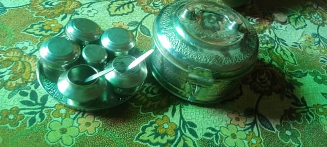 Dadi Amma ka paan daan