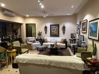 One Kanal Slightly Used Ultra Modern Designer Owner Build Basement House For Sale At Prime Location Of DHA Lahore Near To Park Masjid & Commercial Market.