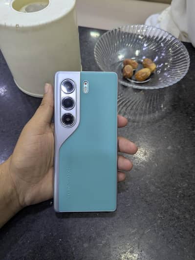 camon 40pro one week used