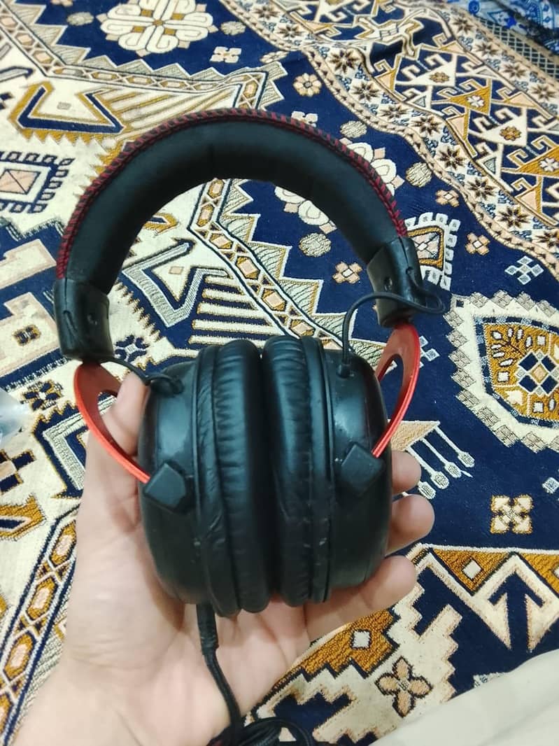 hyperx cloud 2 head phones 3