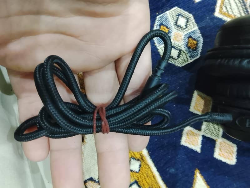 hyperx cloud 2 head phones 6