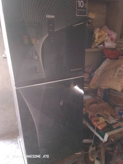 Medium Size Haier Digital Touch Refrigerator Fridge only 8month use