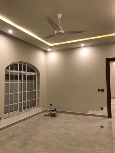 1 kanal house basement available for rent