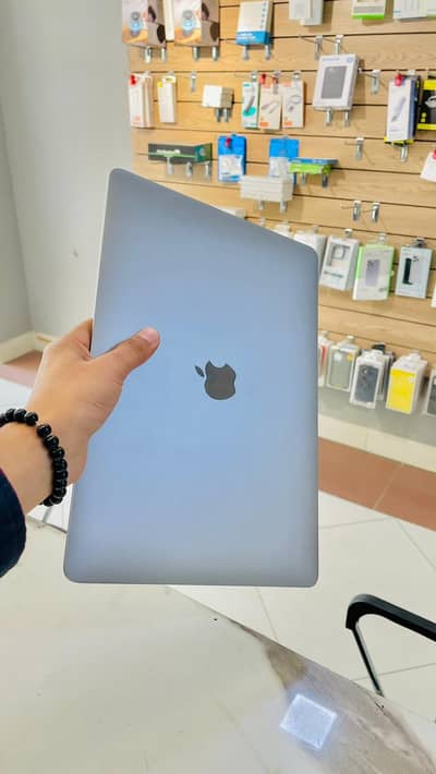 Apple MacBook Air M1 Chip 13" 8/512