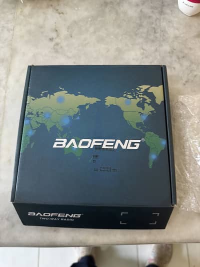 walkie talkie wireless 03044942631 available good battery time