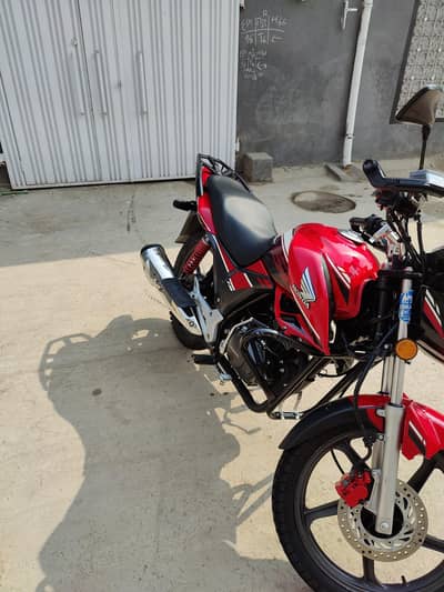 Honda cb 150 first owner