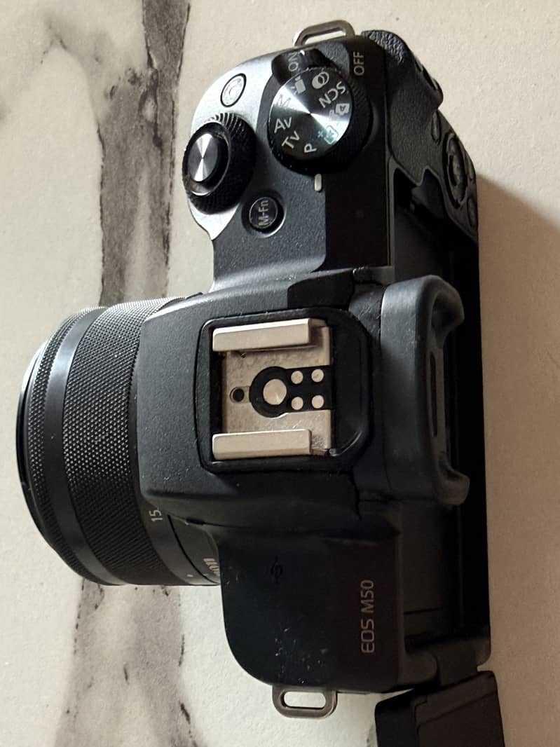 Canon EOS M50 2