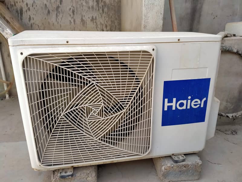 Haier one ton split ac 7
