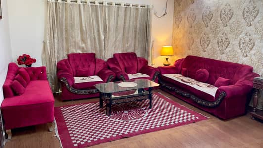 5: seater sofa set with 2 seater diwan
