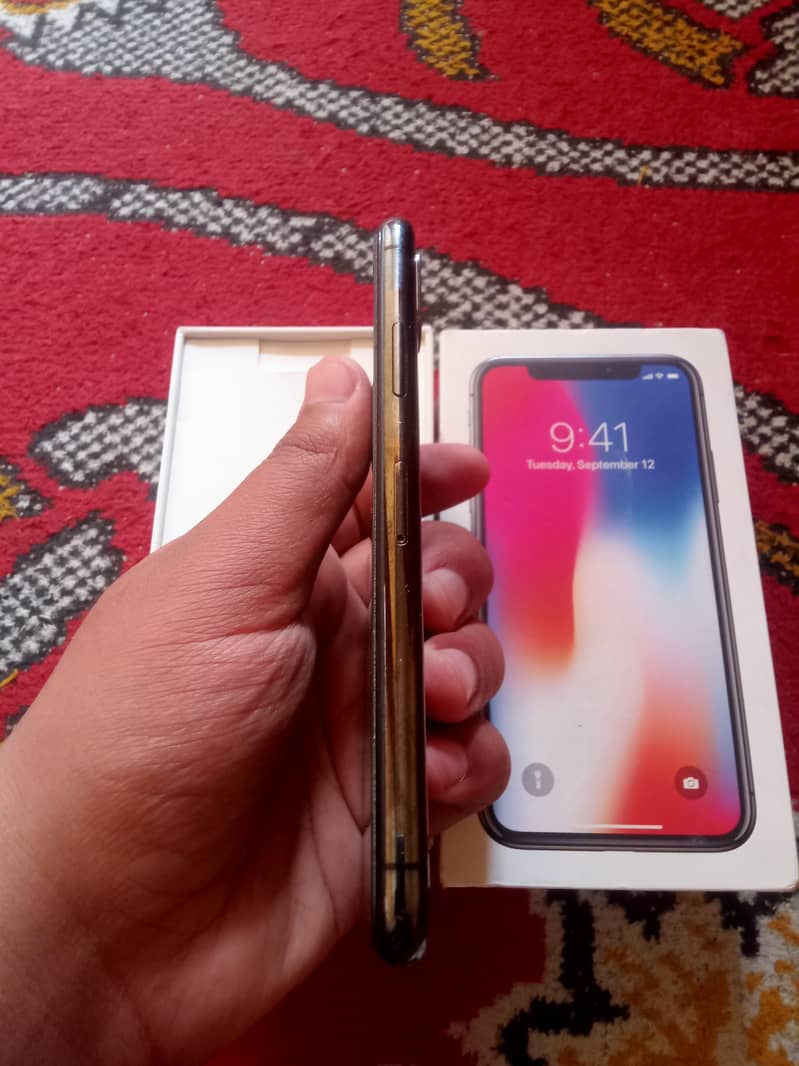 Apple iPhone X 1