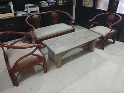 Used Chinese sofa 4 seater with coffee table