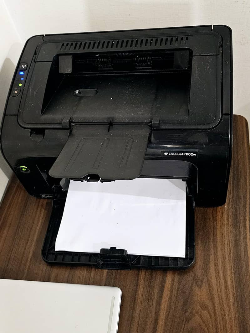 Executive table | Staff Table | Laser printer | Chairs | Sofa set 0