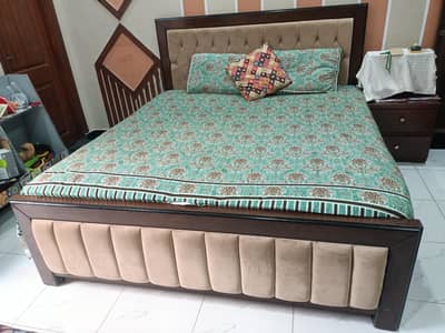 Double Bed Side Tables With DuraForm Spring Mattress