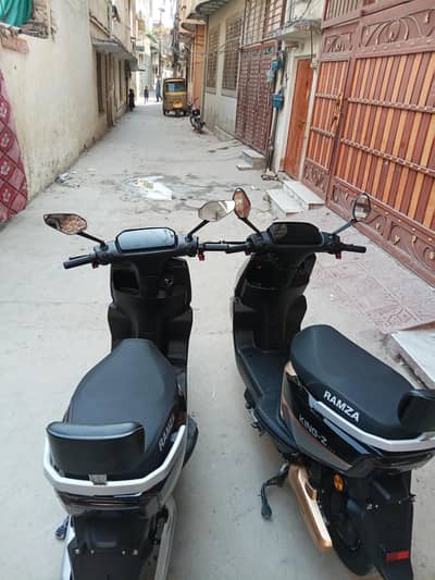 Scooty electric (KING Z)