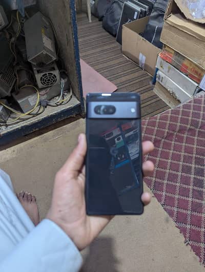 GOOGLE PIXEL 7 10/10 CONDITION