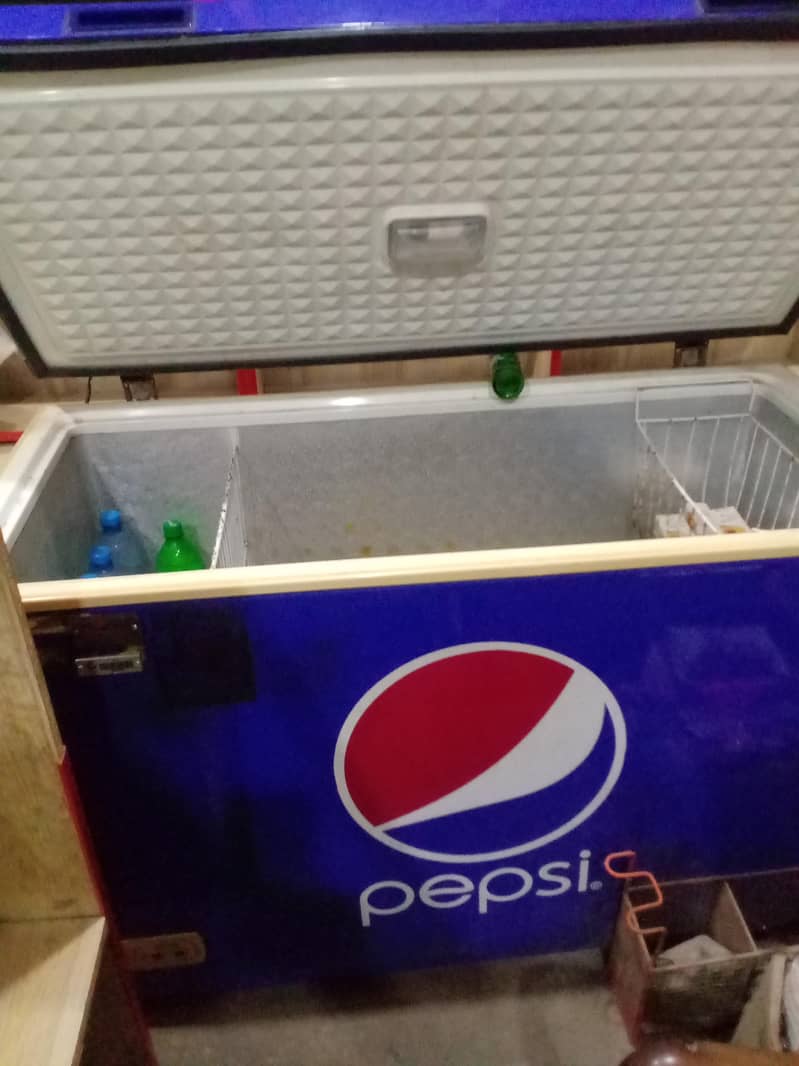 سیل سیل سیل    فریج برائے فروخت 3