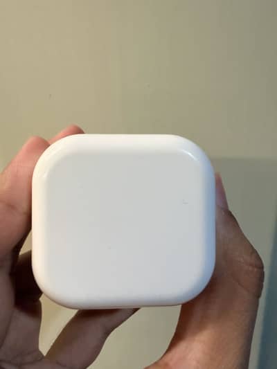 Apple original 20W adapter