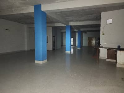 1 Kanal 1st Floor Hall For Offices For Rent
