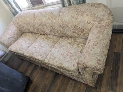 05 seater sofa set in good condition