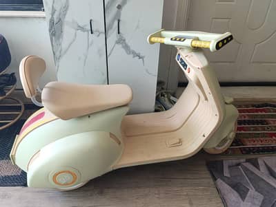 kids Scooty chargeable