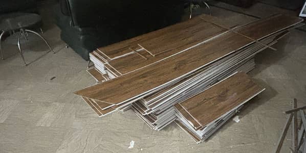 Panels for covering seepage